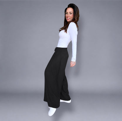 Wide Leg Pants ☀️