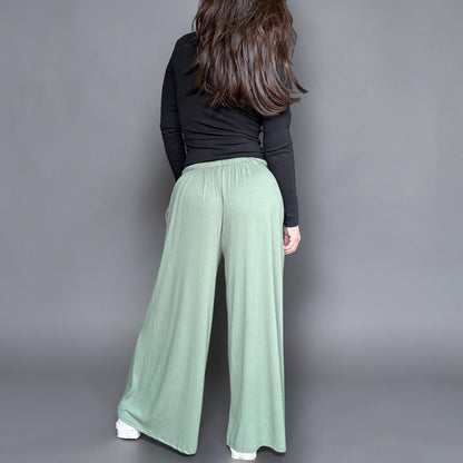 Wide Leg Pants ☀️