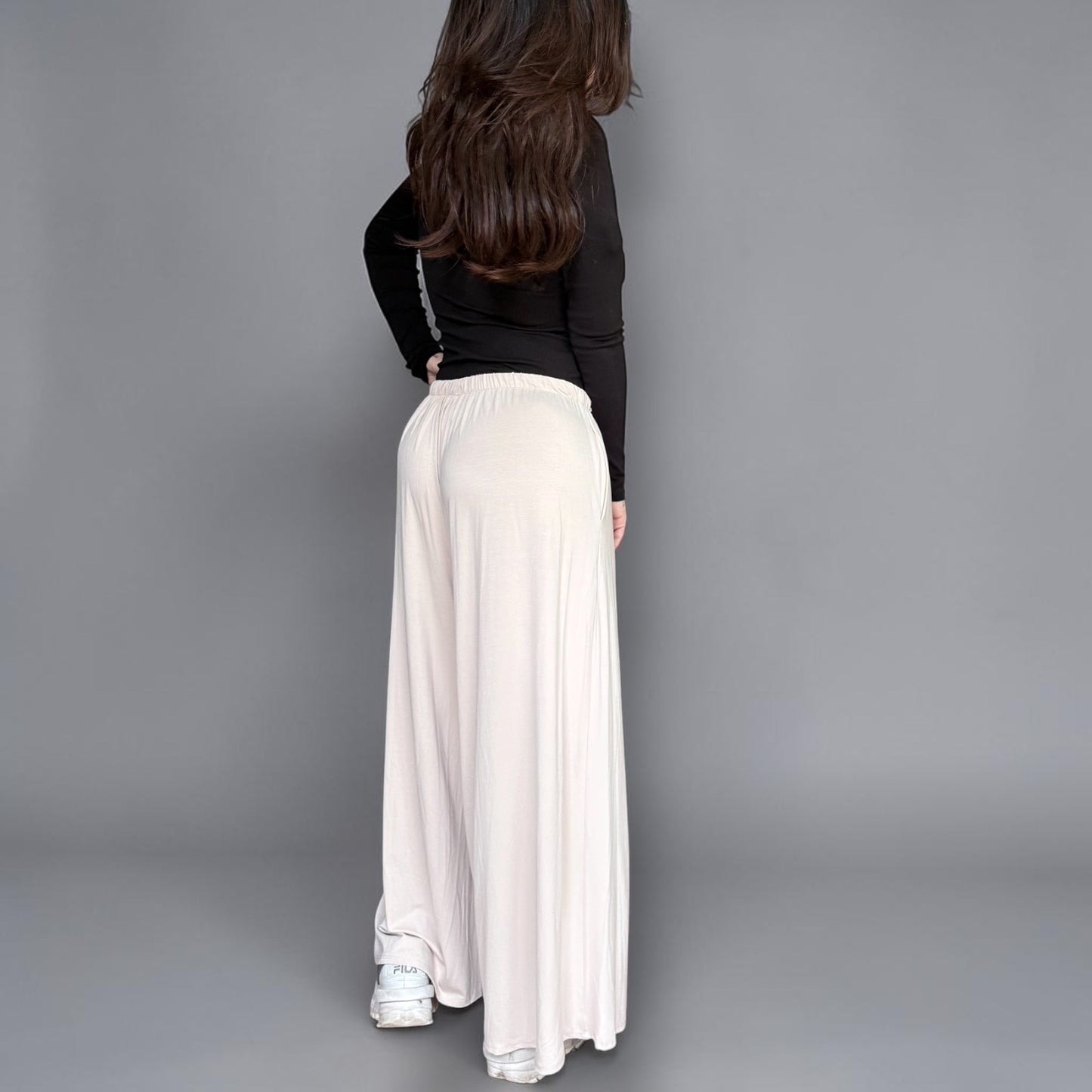 Wide Leg Pants ☀️
