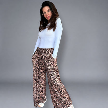 Wide Leg Pants ☀️