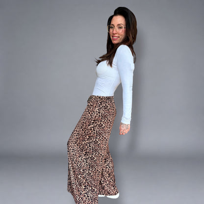 Wide Leg Pants ☀️